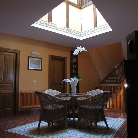 Hostal Rural Huartearena Iza Eksteriør bilde