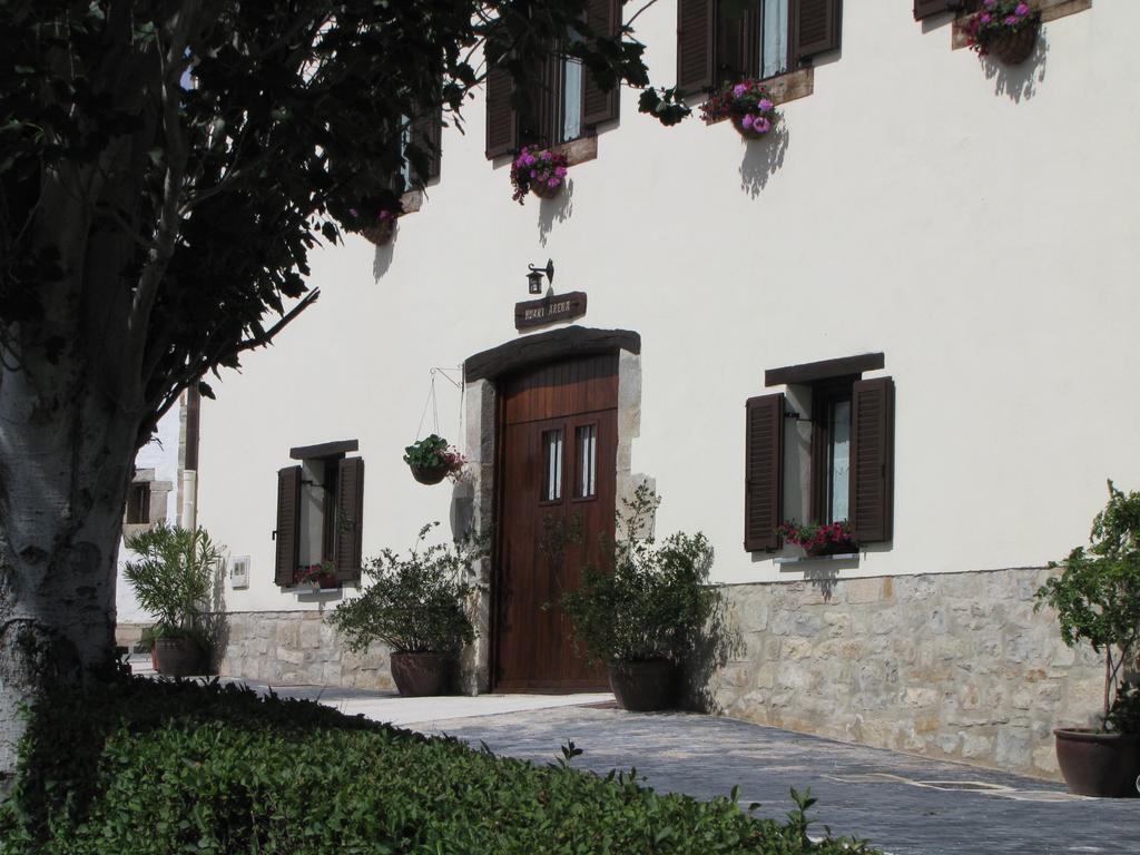 Hostal Rural Huartearena Iza Rom bilde